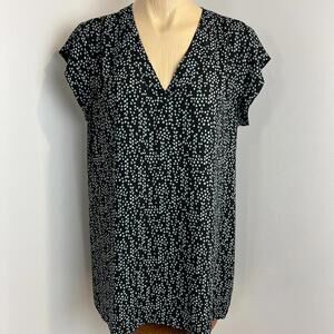 Reitman's Women's Size Large Black White Sleeveless Blouse Top V Neck Polka Dots
